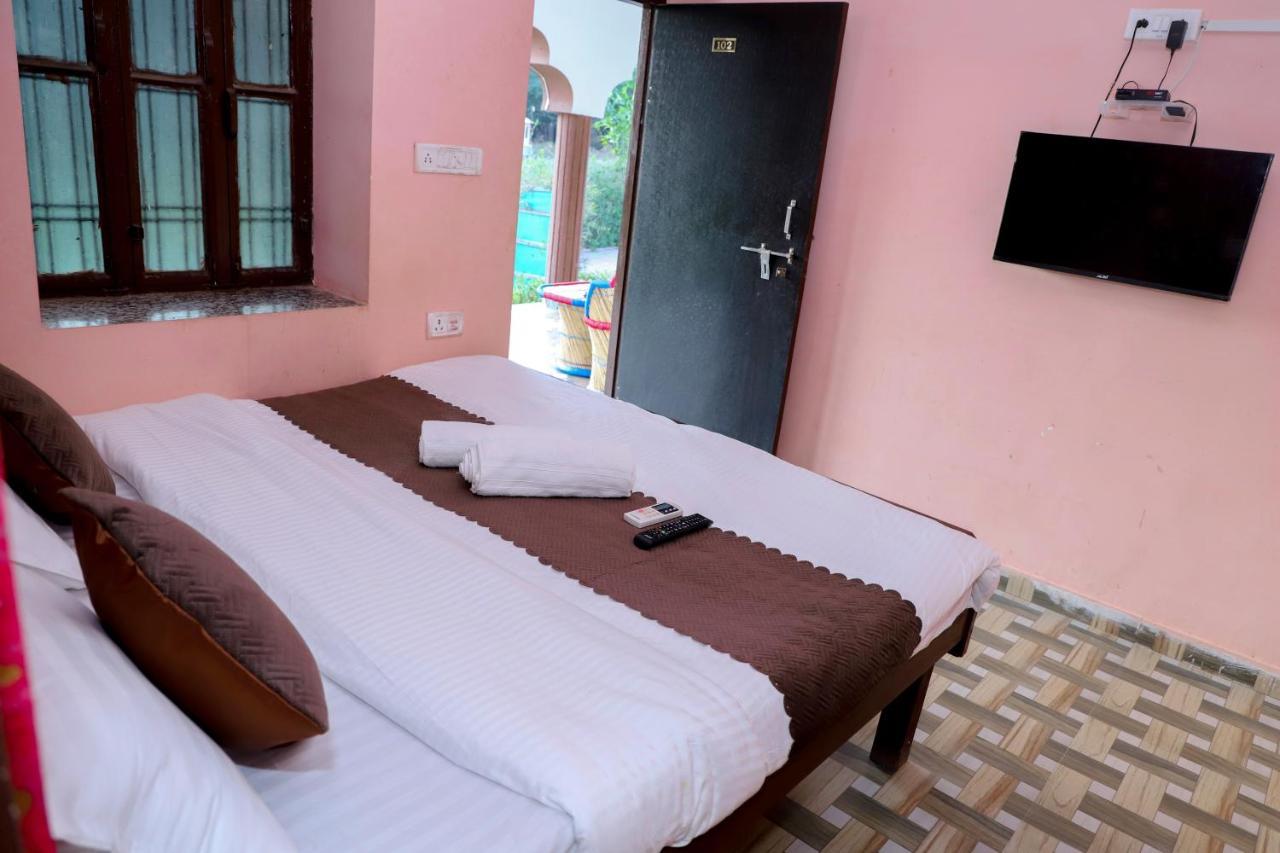 Pari Resort With Nature View พุชการ์ ภายนอก รูปภาพ