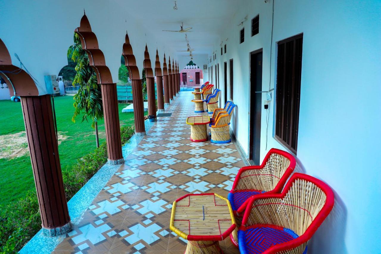 Pari Resort With Nature View พุชการ์ ภายนอก รูปภาพ