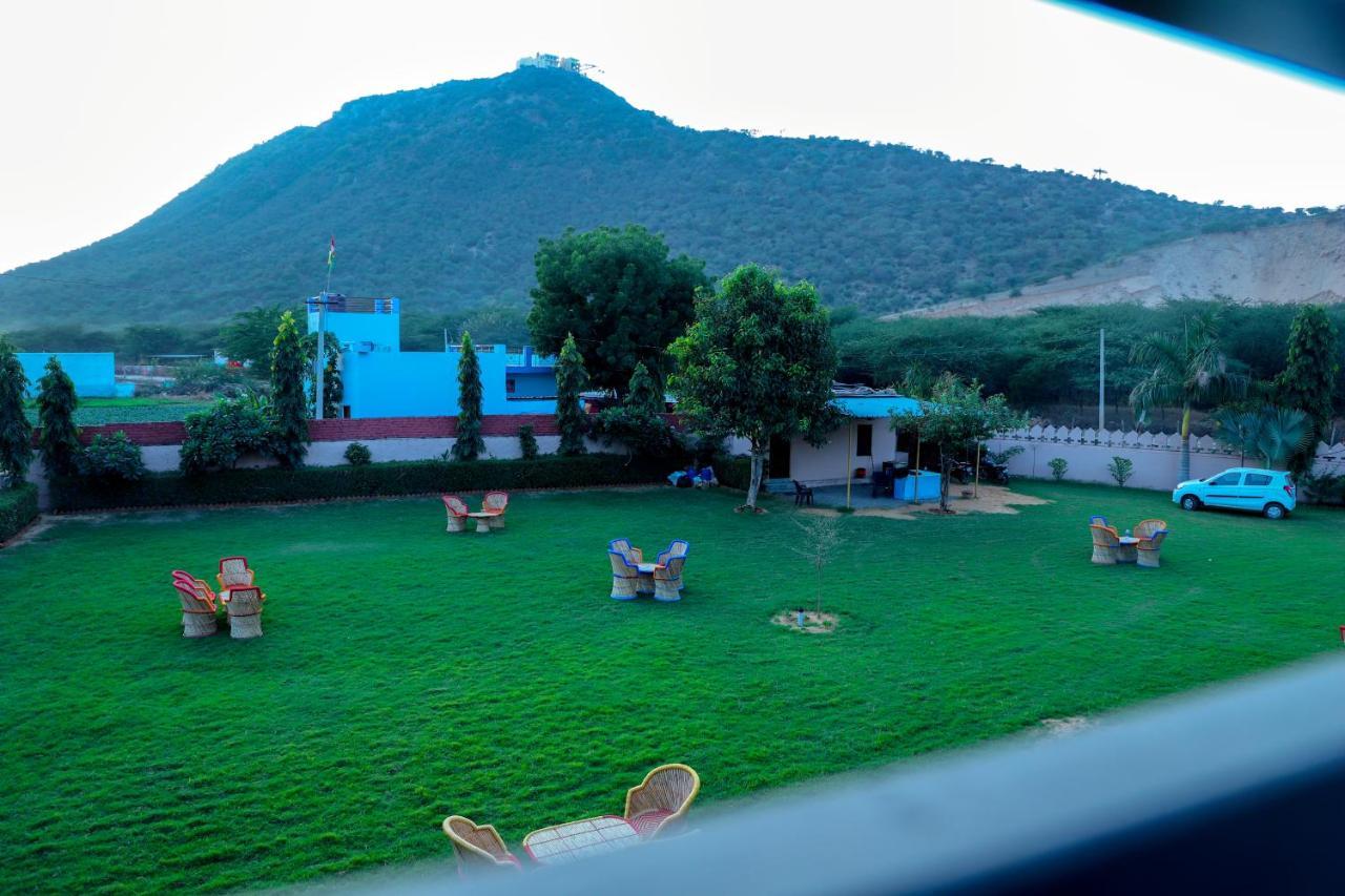 Pari Resort With Nature View พุชการ์ ภายนอก รูปภาพ