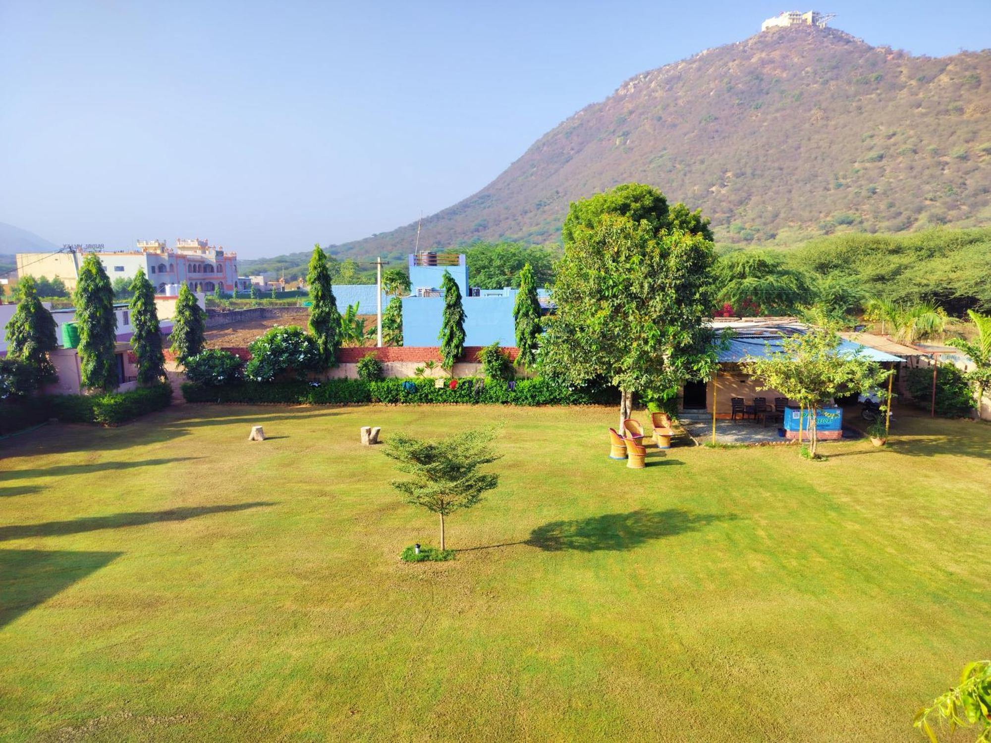 Pari Resort With Nature View พุชการ์ ภายนอก รูปภาพ
